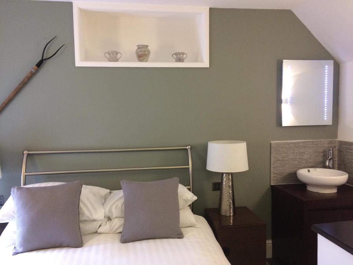 Burcott Mill Guesthouse Wells Zewnętrze zdjęcie