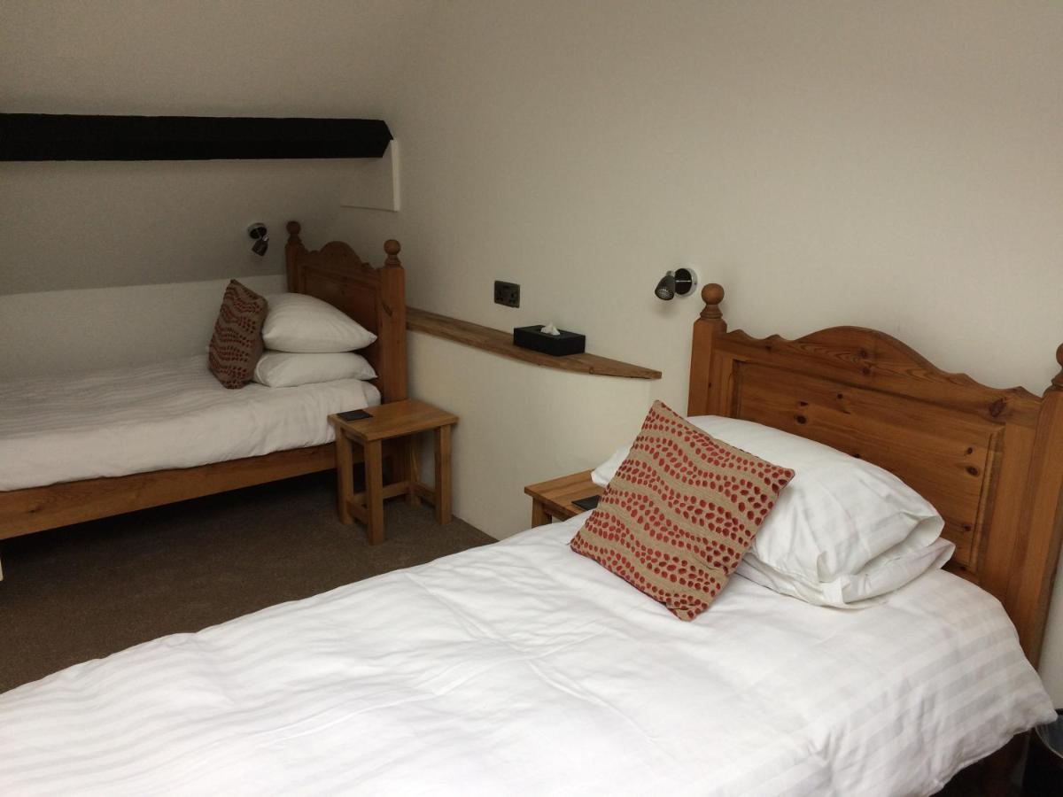 Burcott Mill Guesthouse Wells Zewnętrze zdjęcie