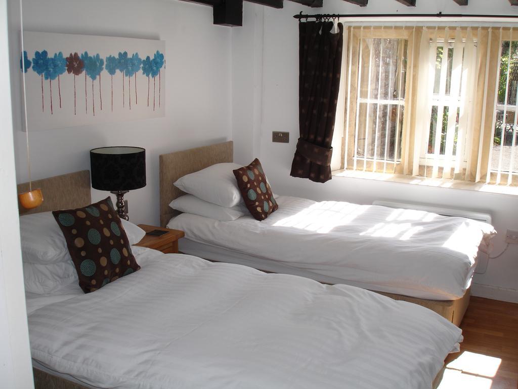 Burcott Mill Guesthouse Wells Pokój zdjęcie